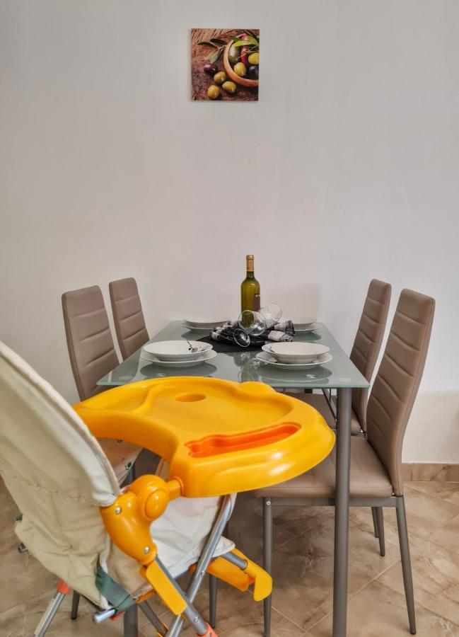 Apartman Goga With Pool And Jacuzzi Labin  Zewnętrze zdjęcie