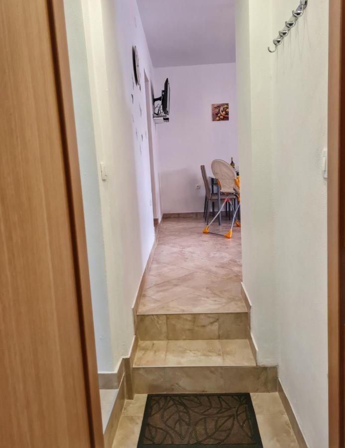 Apartman Goga With Pool And Jacuzzi Labin  Zewnętrze zdjęcie