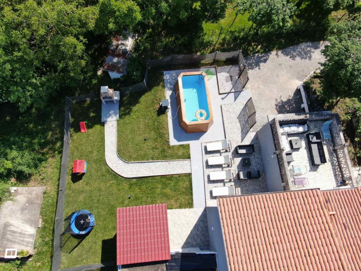 Apartman Goga With Pool And Jacuzzi Labin  Zewnętrze zdjęcie