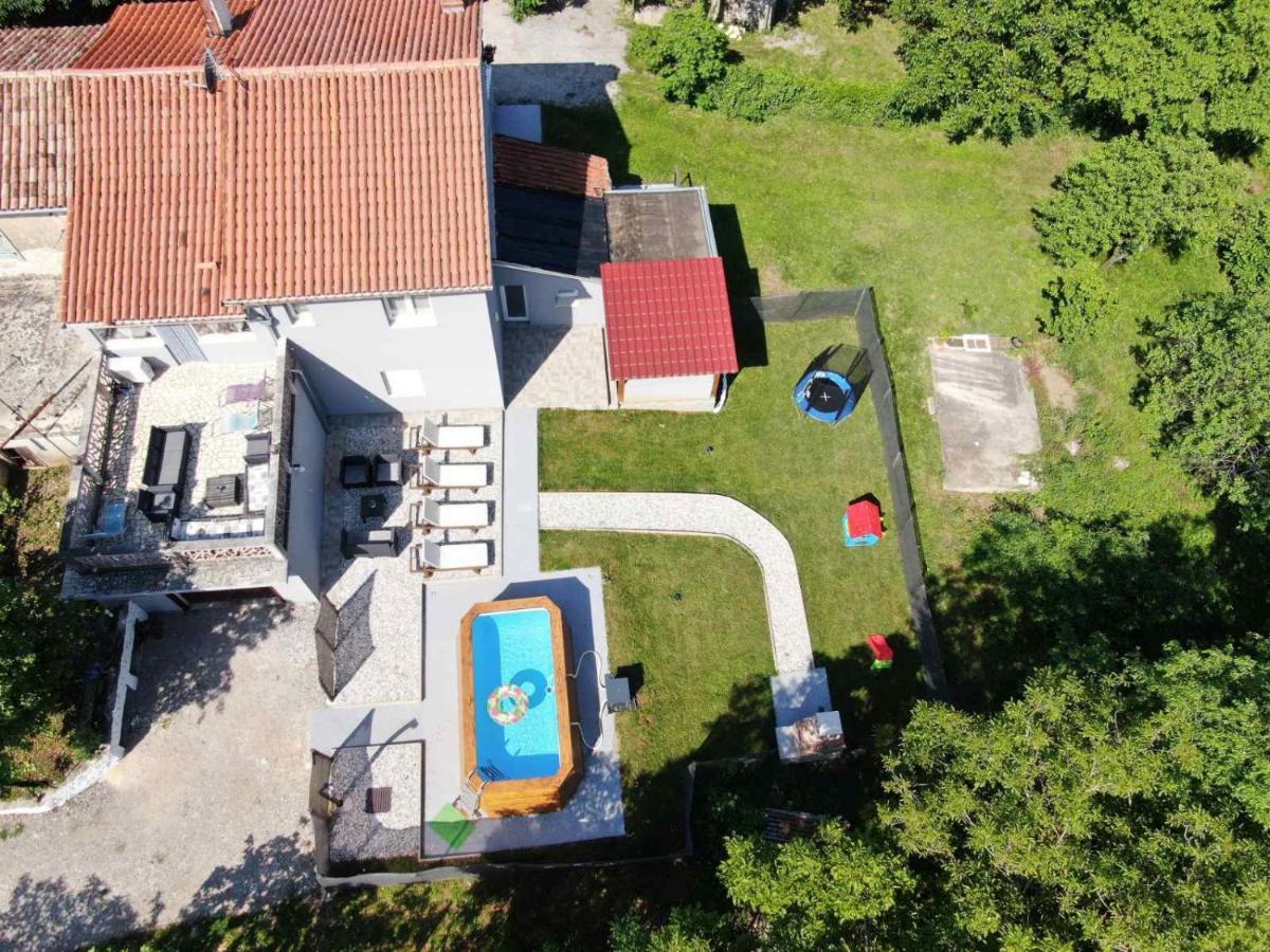 Apartman Goga With Pool And Jacuzzi Labin  Zewnętrze zdjęcie